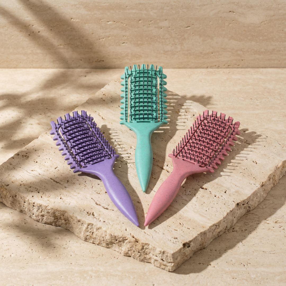 Eupholic™ Curl Defining Brush